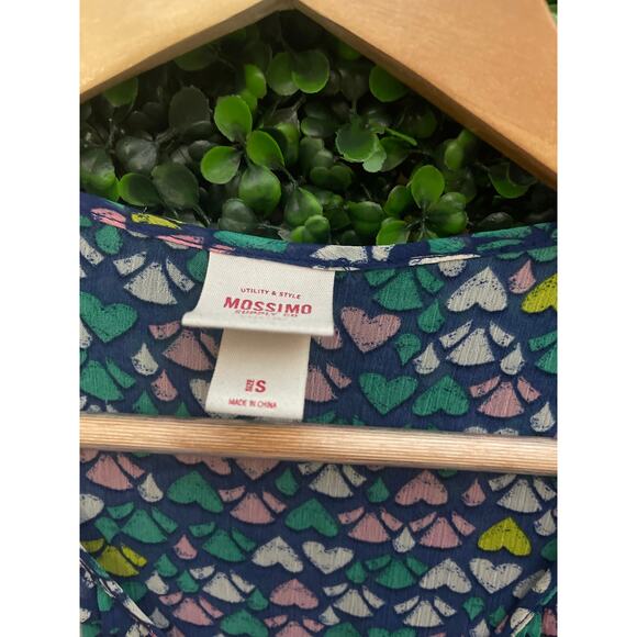 Mossimo, lightweight Blouse, hearts, Size S - Picture 4 of 7